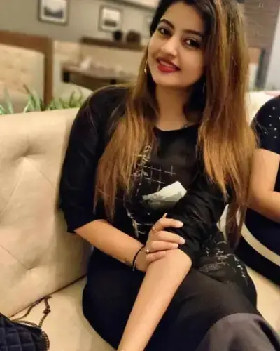 Escort Service Peepalkhoont